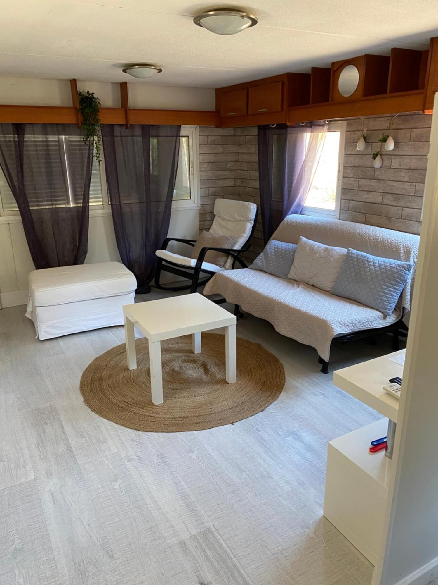Bungalow Avec Piscine Privative Proche Aix En Provence La Barben Bagian luar foto